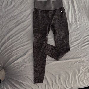 1st Phorm Monarch leggings